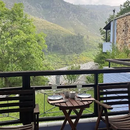 Tsigoura Hotell